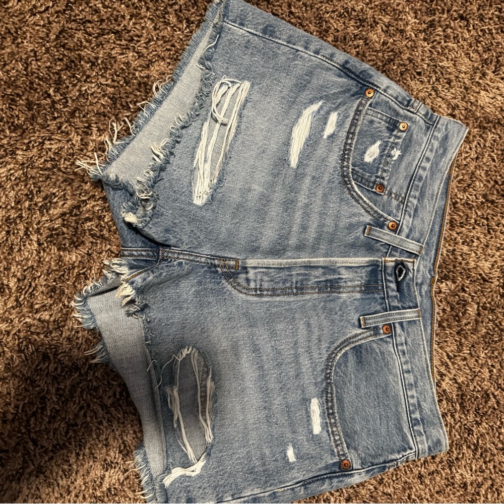 502 Levi's Blue Distressed Jean Shorts with Frayed Hem